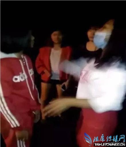 被漂亮女生扇耳光曝光视频，女生遇见校园暴力怎么处理？