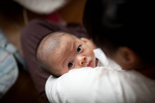 想领养一个女孩需要什么条件？单身男性收养女孩的要求条件