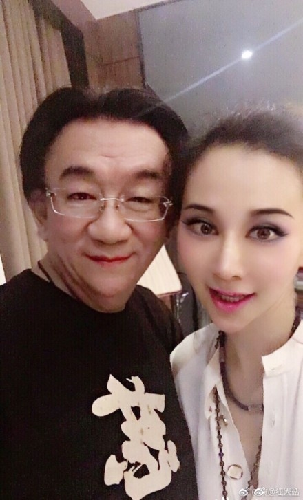 金安娜真的是侯耀华的徒弟吗?侯耀华有几个女徒弟?